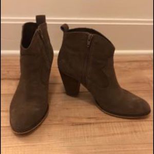 Steve Madden booties